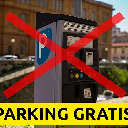 Casa Mille Baci Con Parcheggio Lejlighed Livorno Eksteriør billede