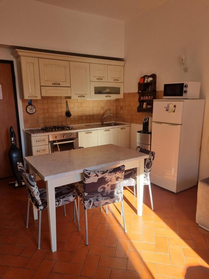 Casa Mille Baci Con Parcheggio Lejlighed Livorno Eksteriør billede